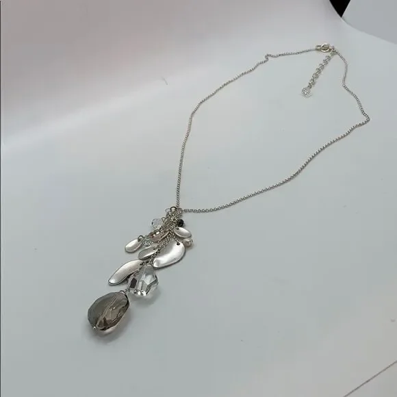 Silver tone and crystal pendant necklace. - Picture 5 of 5